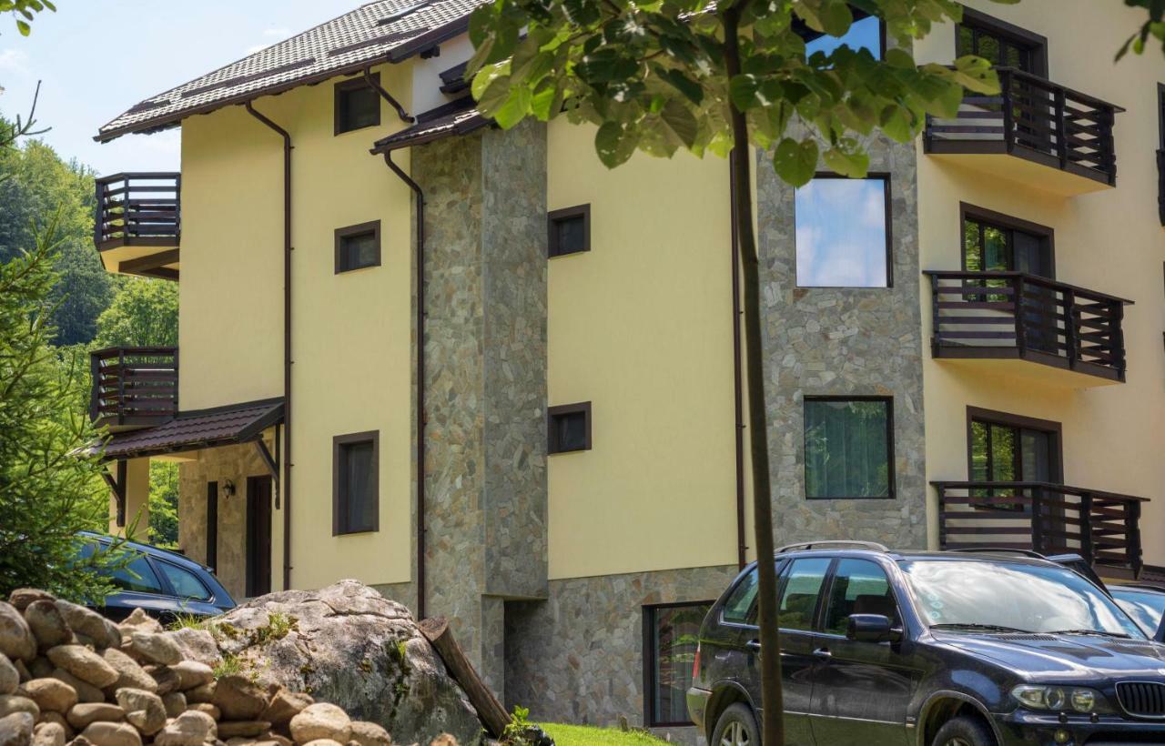 Готель Casa Valea Cernei Isverna Екстер'єр фото