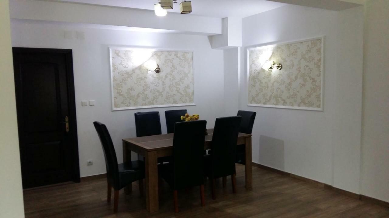 Готель Casa Valea Cernei Isverna Екстер'єр фото